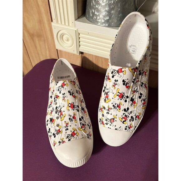 Native Shoes Jefferson Disney Mickey Mouse Print Slip-On Shoes White - Picture 2 of 6